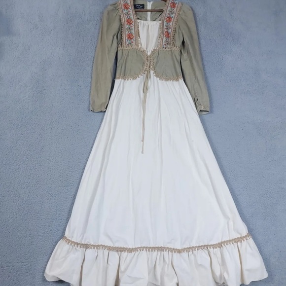 Gunne Sax Dresses & Skirts - Black label Gunne sax